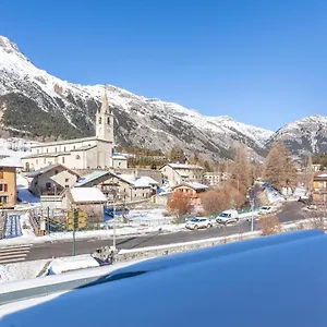la-rchasse.hotels-rhonealpes.com/