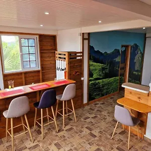 hillview-studio.comcaribbean.com/